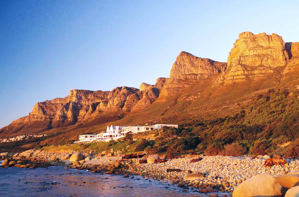 twelve-apostles-hotel-spa-exterior